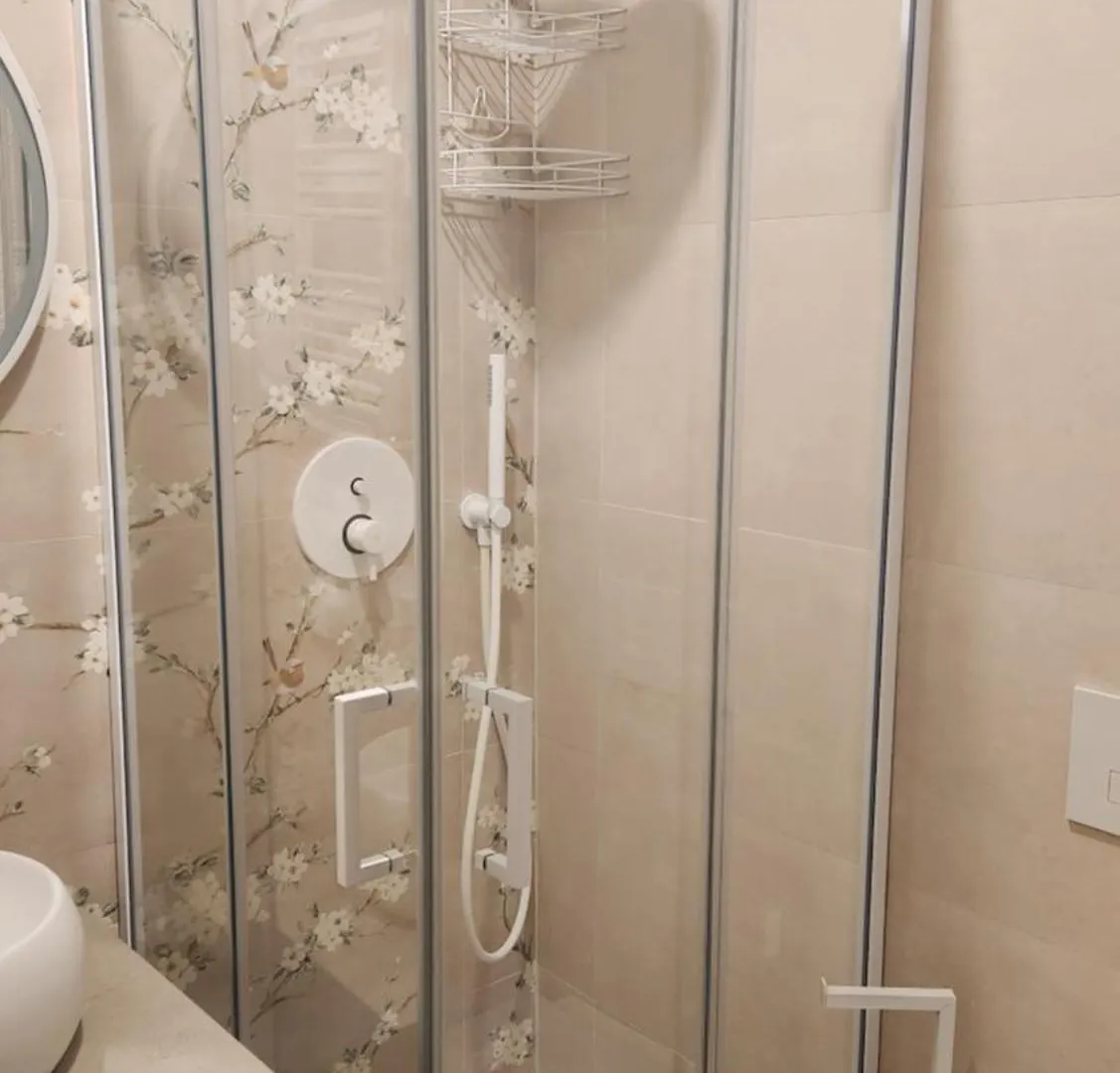 La Maison De Poupee Bari 0*,