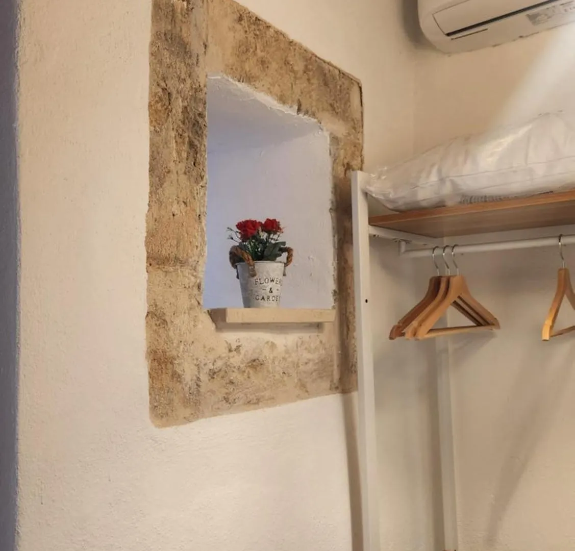 La Maison De Poupee Bari 0*,  Italia