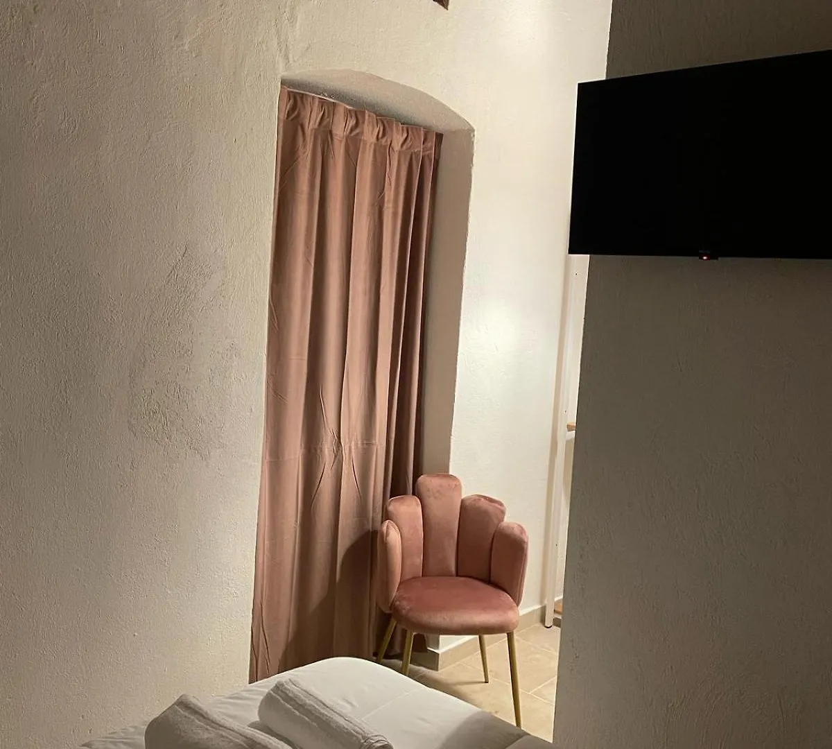 Habitación en casa particular La Maison De Poupee Bari Italia